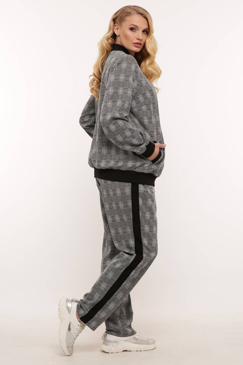 Трикотажный брючный костюм  серый 000-452 - Victorya-Shop.com